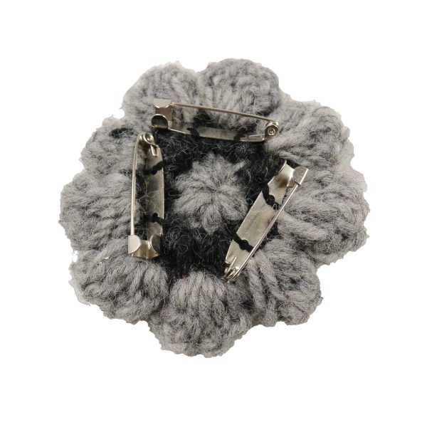 Filz Accessoires gehäkelte Ansteckblume aus Wolle - 04 Verkauf – Bild 2