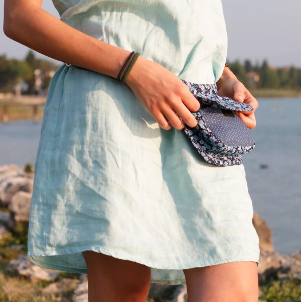 Bauchtasche Nijens Gürteltasche Stoff Blau mit Blumen-Motiv Dublin 806 Verkauf – Bild 3