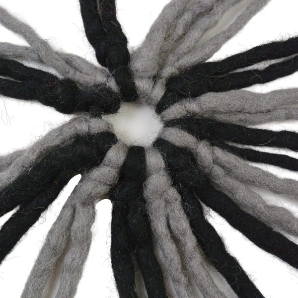 Filz Accessoires Fransen-Haargummi aus Wolle Schwarz 117, 132 Online – Bild 4